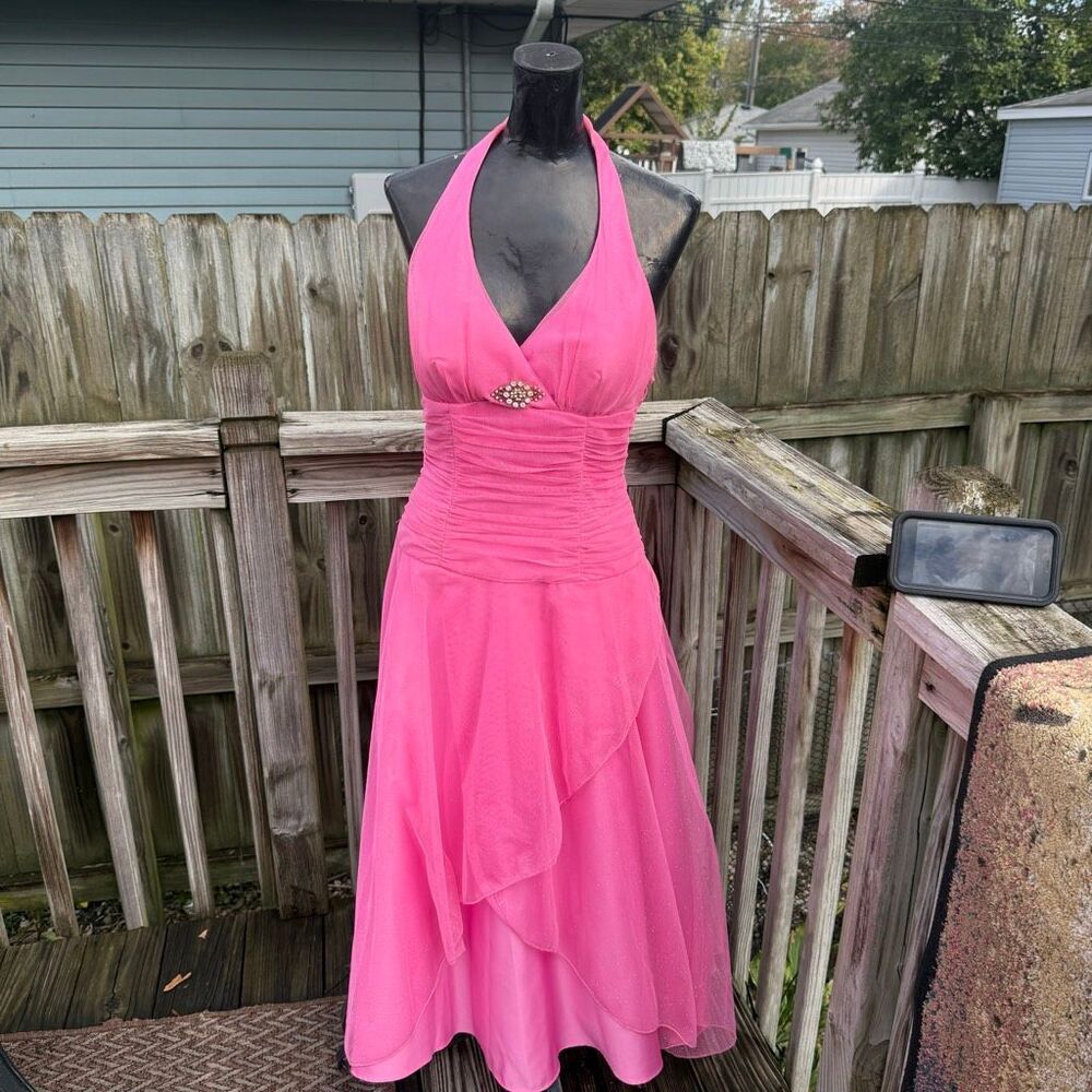 Masquerade Pink Glitter Mesh Halter Rhinestone Lace Up Prom Dress Size 9/10